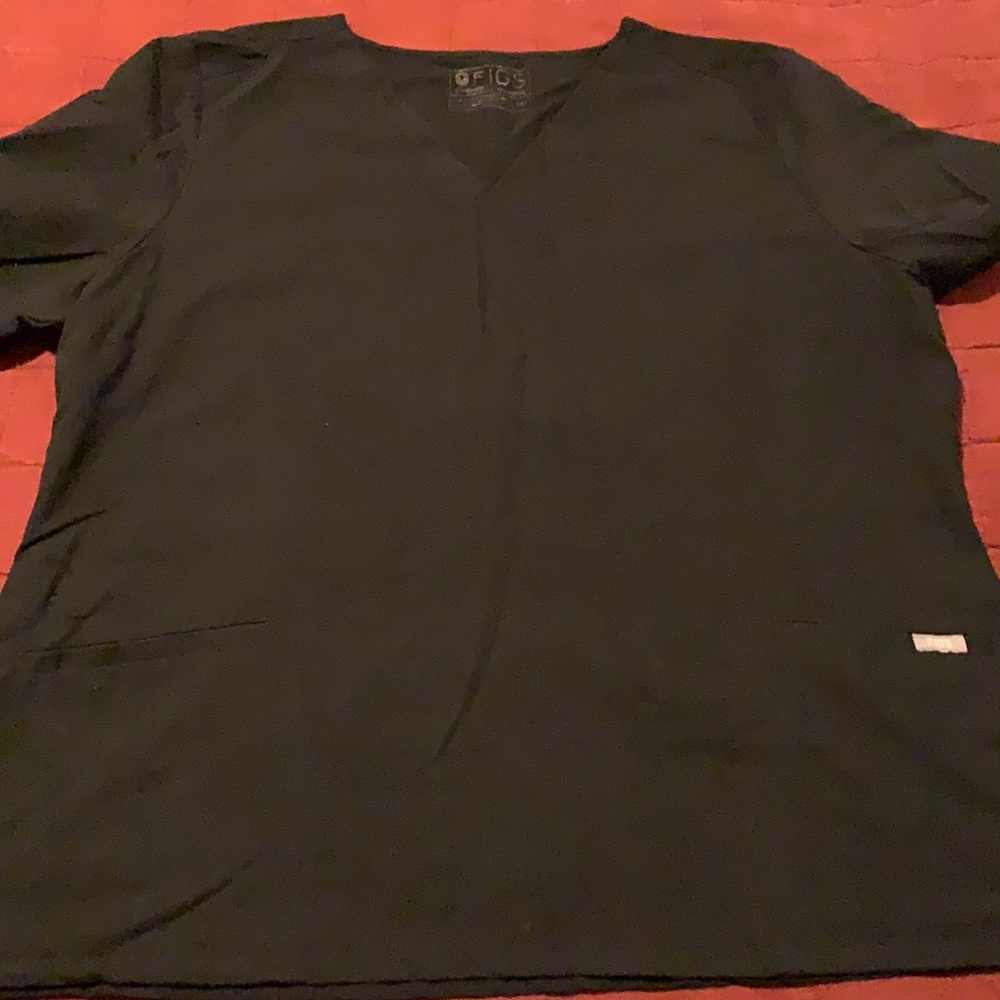 Figs Scrub Top